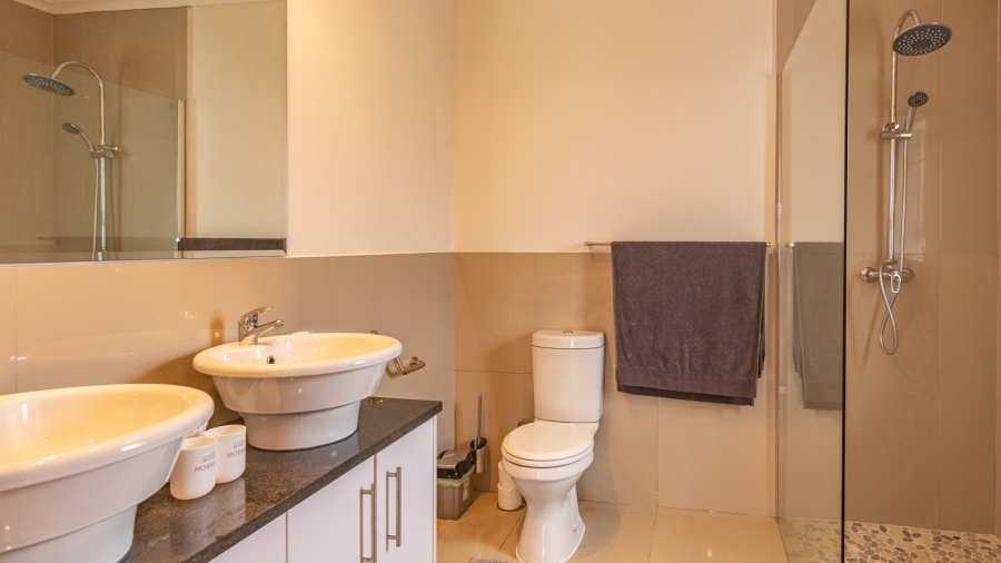 3 Bedroom Property for Sale in Parklands North Western Cape